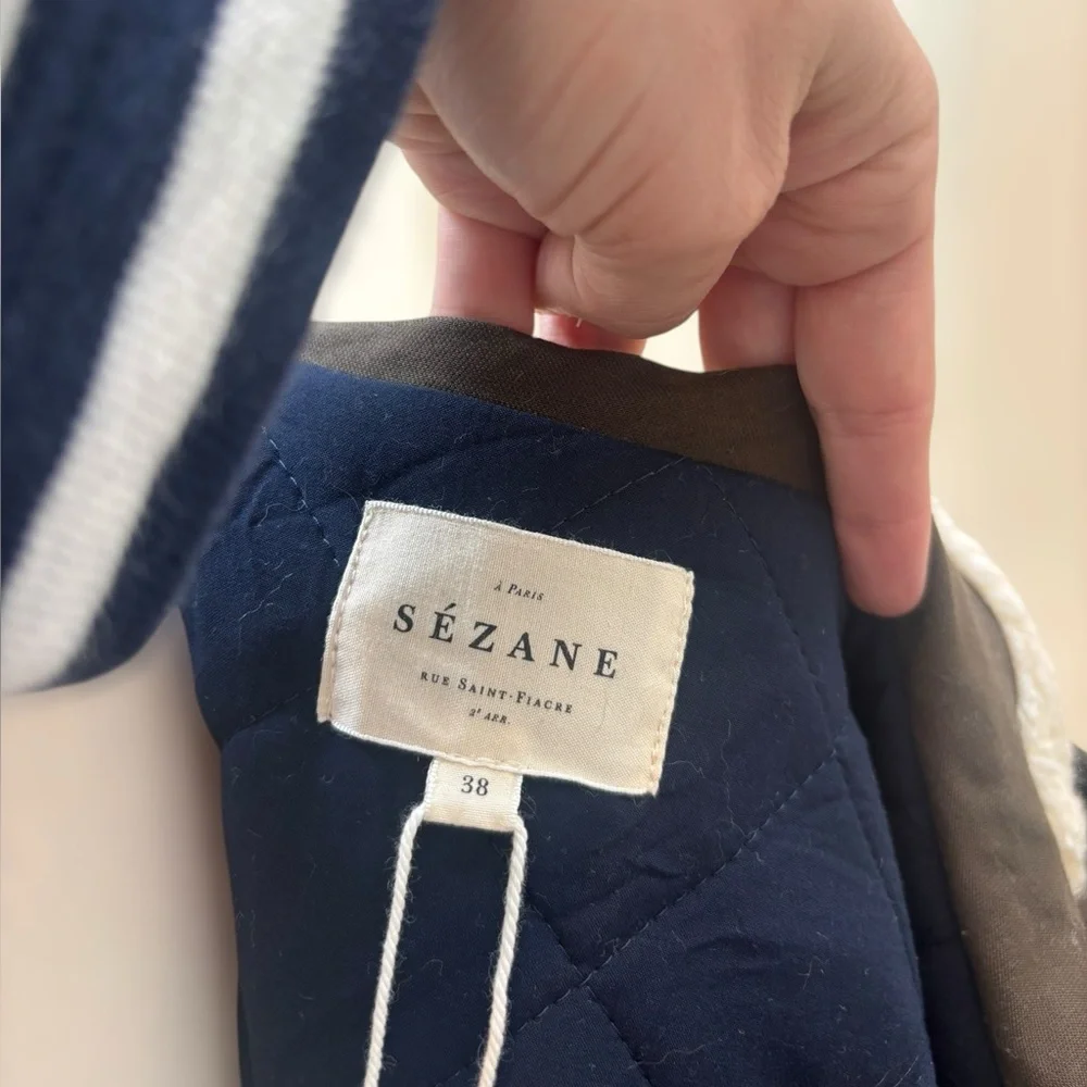 Sezane Bill Coat NWT in olive green/khaki color - Picture 9 of 12